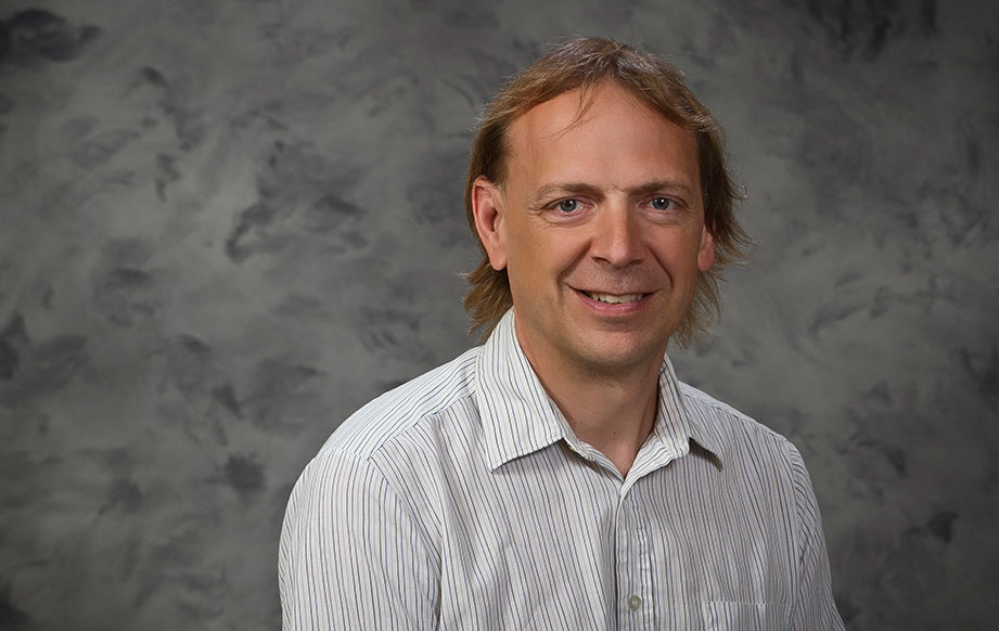 Dr. Verne E. Leininger