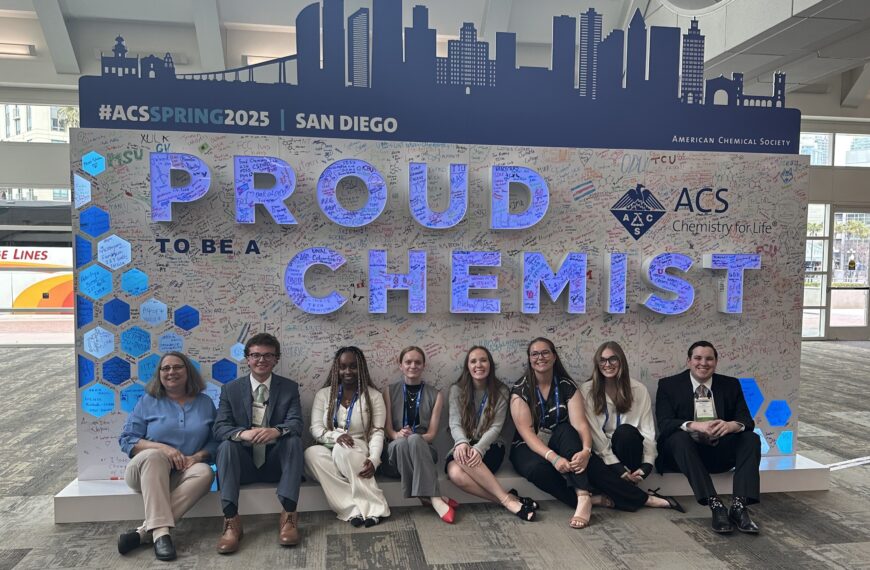 Students at ACS conference