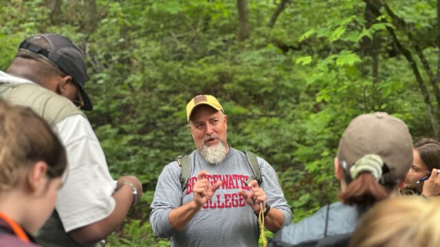 Dr. Ed Lickey speaking to his Field Botany class.
