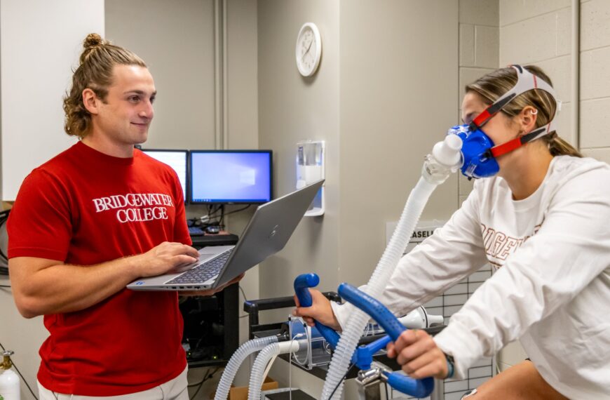 Bridgewater students conducting research