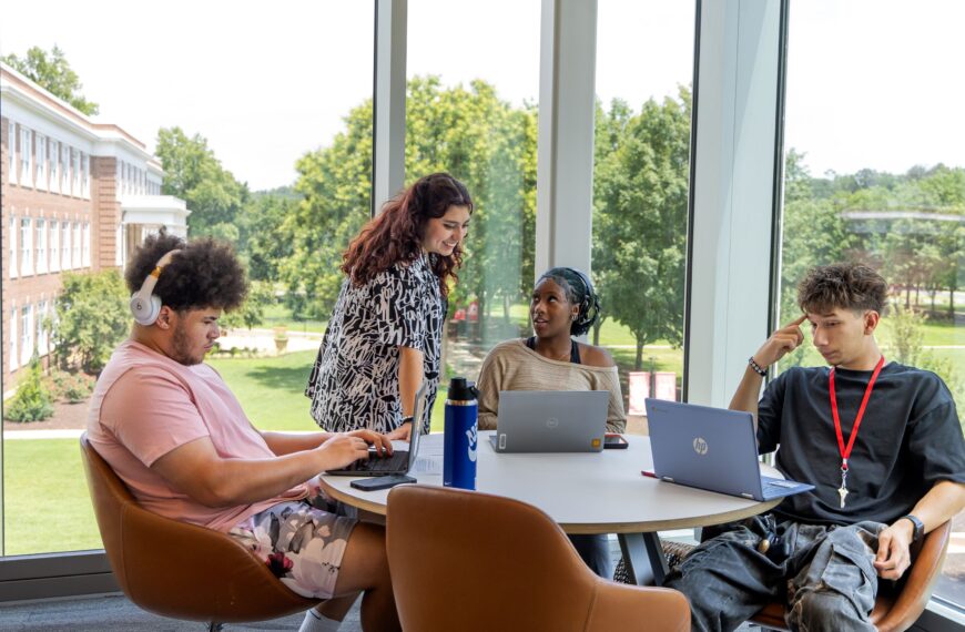 BC Hosts Future Scholars Institute